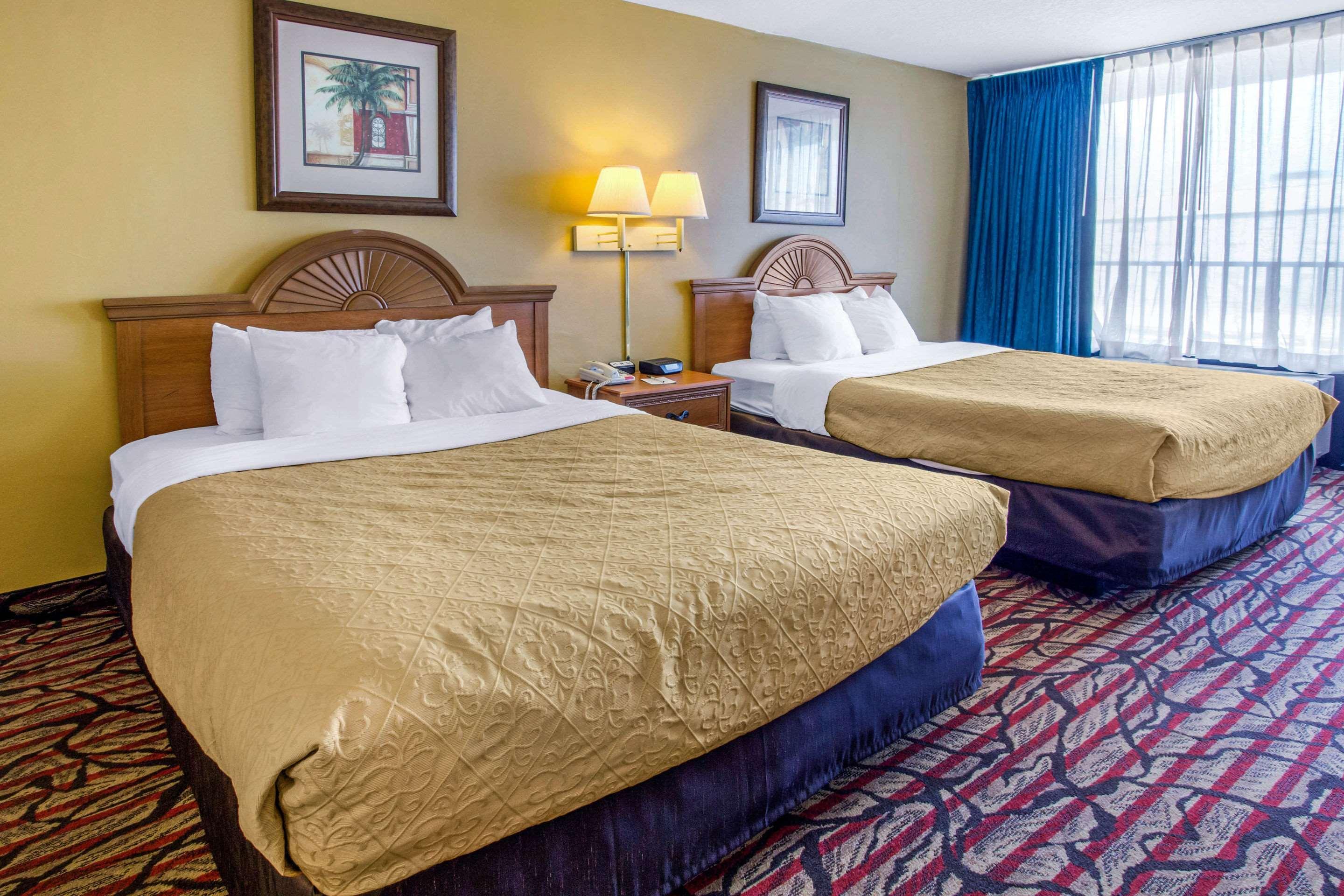 Rodeway Inn Central Clearwater Beach Ngoại thất bức ảnh