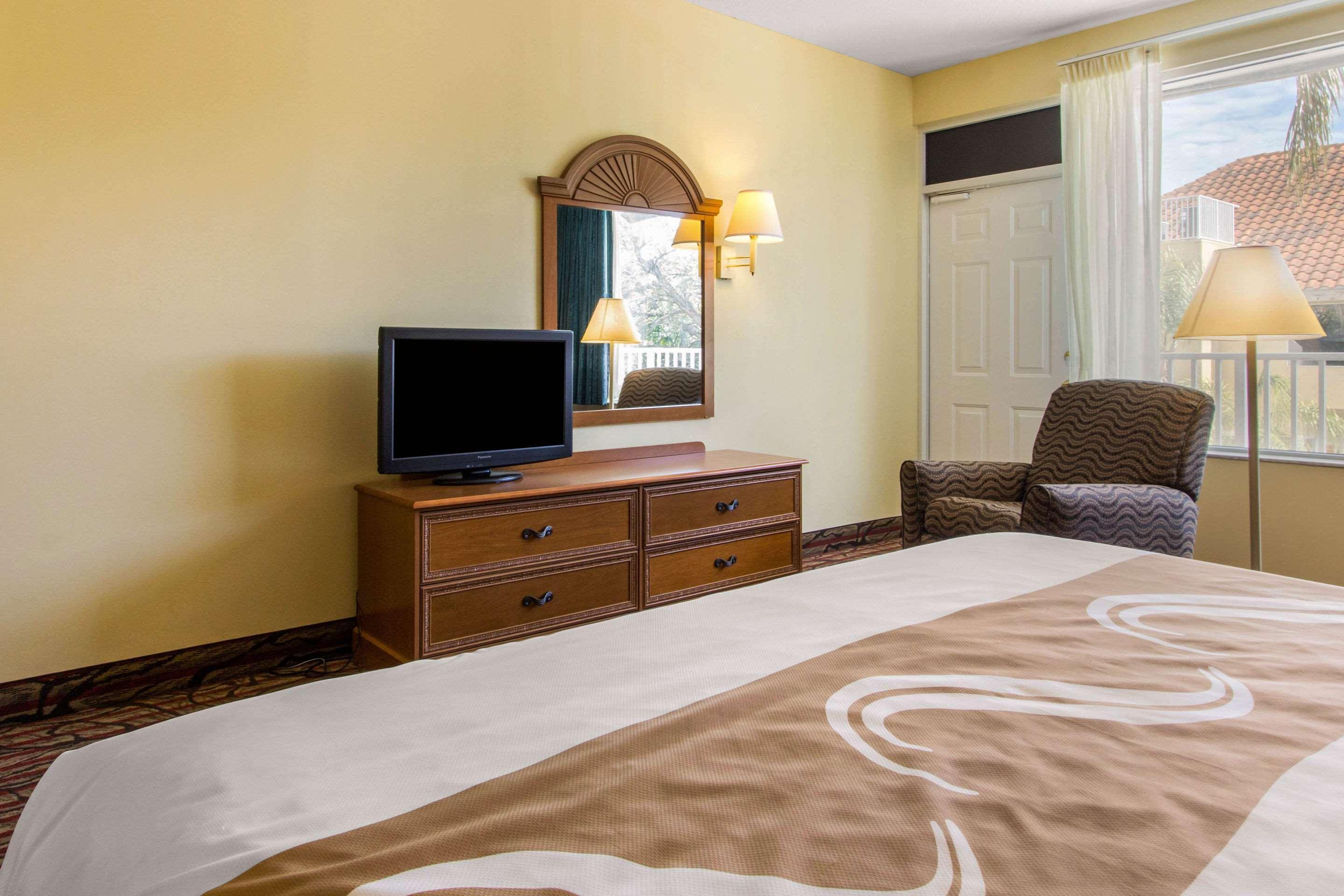 Rodeway Inn Central Clearwater Beach Ngoại thất bức ảnh