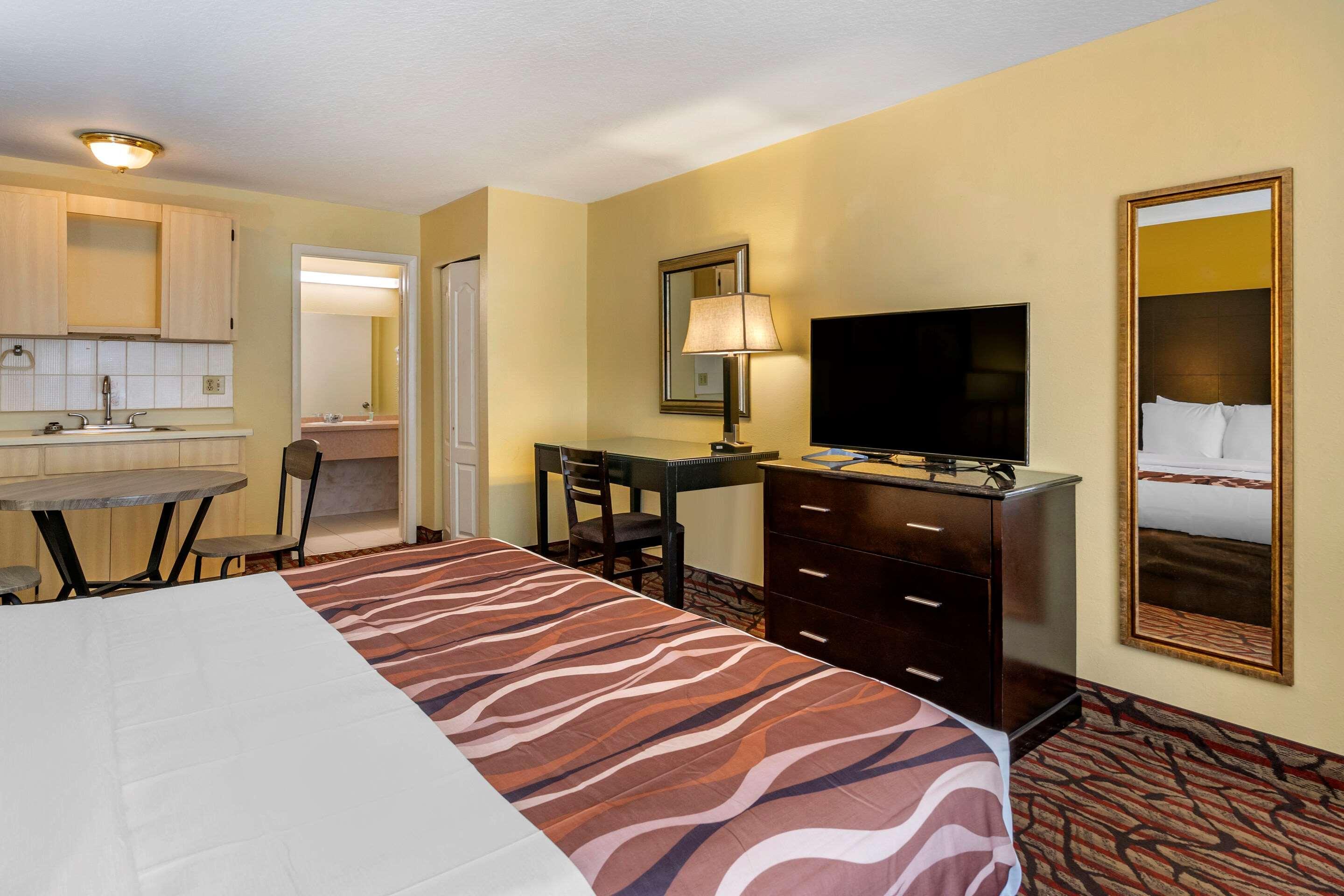 Rodeway Inn Central Clearwater Beach Ngoại thất bức ảnh