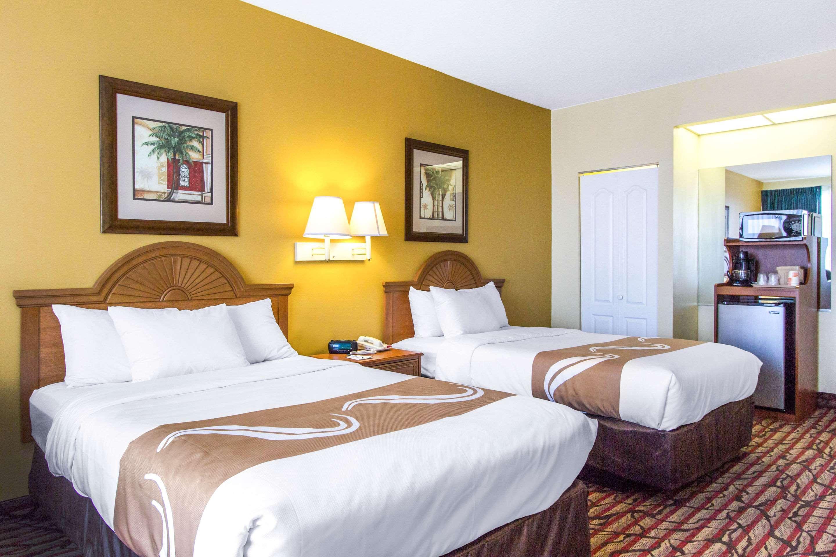 Rodeway Inn Central Clearwater Beach Ngoại thất bức ảnh